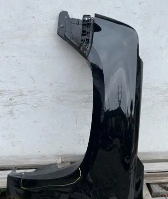 GMC Yukon Fender 3245235345