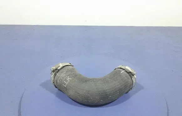 Audi Q7 4L Air intake hose/pipe 4M0145709G