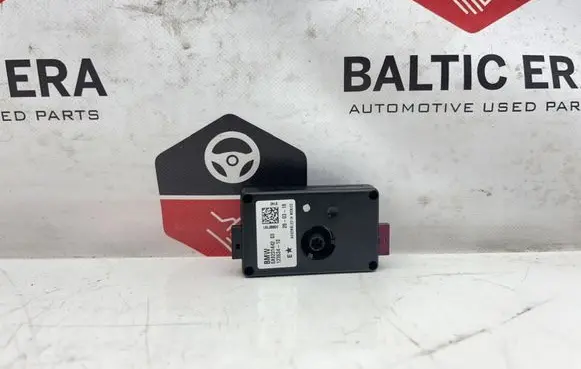 BMW 4 F36 Gran coupe Aerial antenna amplifier 9231442 12363410