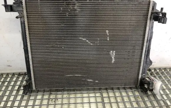 Coolant radiator