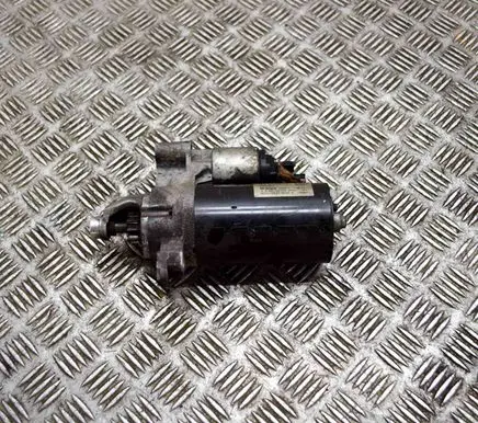 Audi A4 S4 B8 8K Starter motor 0001139076 0001139075