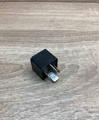 Volkswagen Transporter - Caravelle T5 Other relay 7M0951253A V23136J6X45
