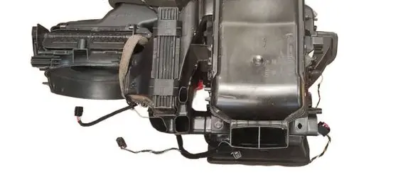 Audi A2 Interior heater climate box assembly 8Z1820003F