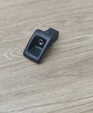 Volvo S80 AUX in-socket connector 30657961