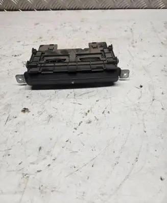 Nissan Terrano Cup holder front