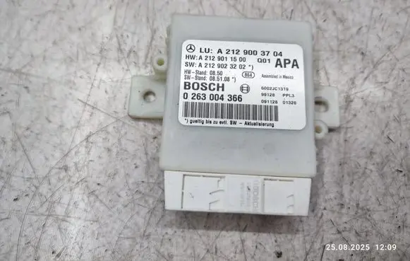 Mercedes-Benz E W212 Parking PDC control unit/module A2129003704