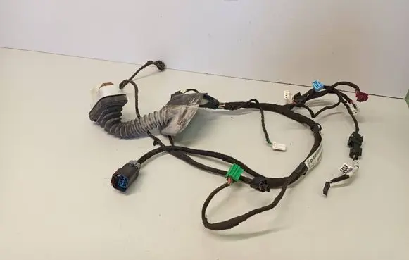Jeep Grand Cherokee Front door wiring loom P68101230AA