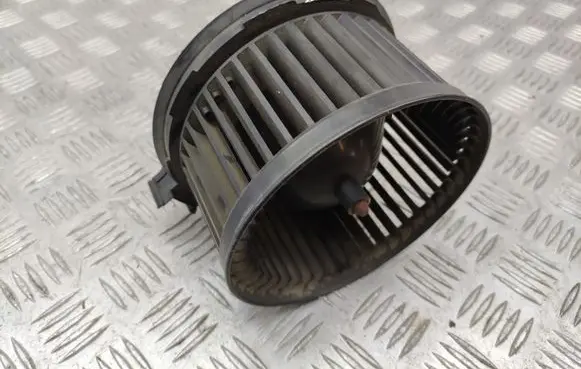 Ford Fiesta Heater fan/blower 0130115551