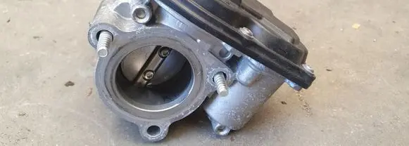 Ford Focus Throttle valve