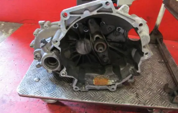Audi A1 Manual 5 speed gearbox QTS 0DQ301103A