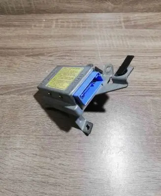 Mazda 626 Airbag control unit/module GC6W57K3ZB 5EI0A