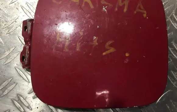 Mitsubishi Carisma Fuel tank cap