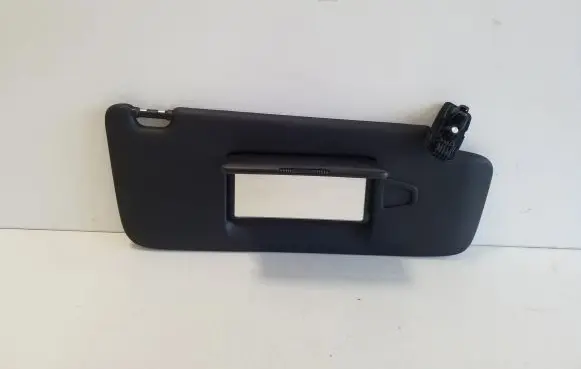 Sun visor