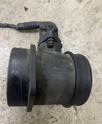 Volvo V70 Mass air flow meter