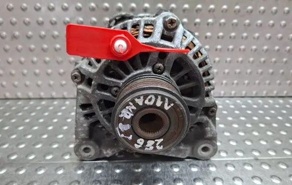 Renault Clio II Generator/alternator S27649876 8200120286