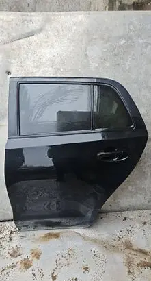 Toyota Urban Cruiser (XP110) Rear door