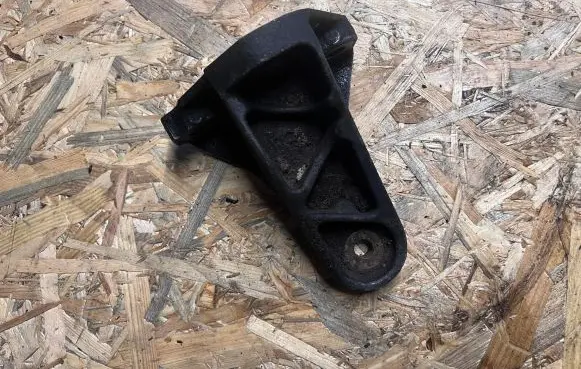 Jaguar S-Type Engine mounting bracket 4R836061AC