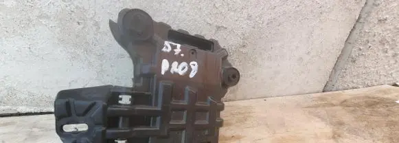 Peugeot 208 Fuse box set 9812661980