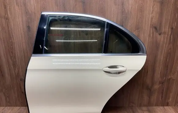 Mercedes-Benz E W213 Rear door A2137300105