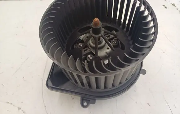 Mini Paceman (R61) Heater fan/blower 3422645