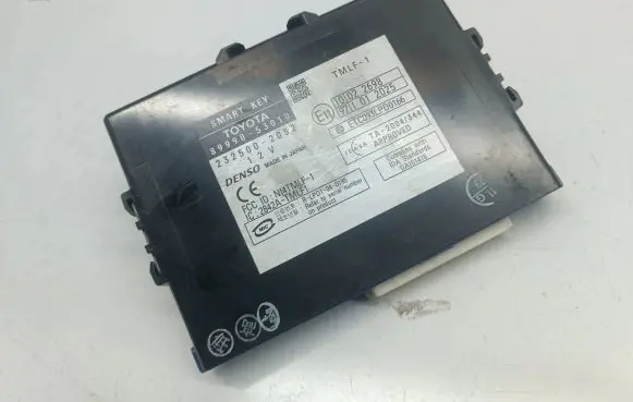 Lexus IS 220D-250-350 Keyless (KESSY) go control unit/module 8999053010 2325002052