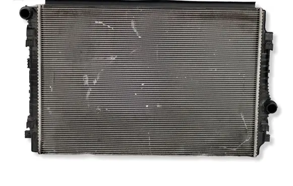 Volkswagen PASSAT B8 Coolant radiator 5Q0121251EN M158027R