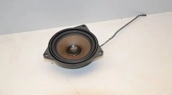 BMW 5 GT F07 Panel speaker 9133409 65139133409 9035