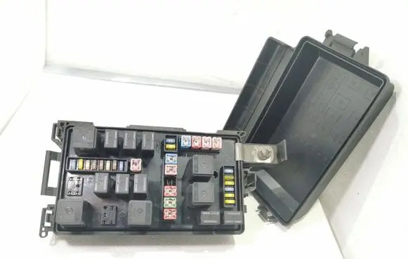 Chrysler 300 - 300C Fuse box set P04692233AC