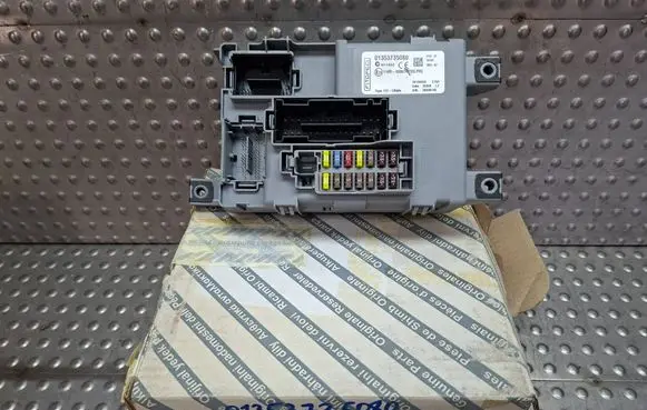 Citroen Nemo Fuse box set S26340199 1353735080