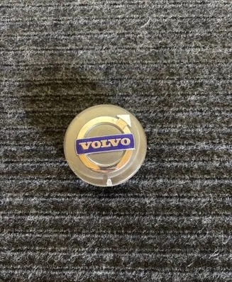 Volvo V50 Original wheel cap 30748052