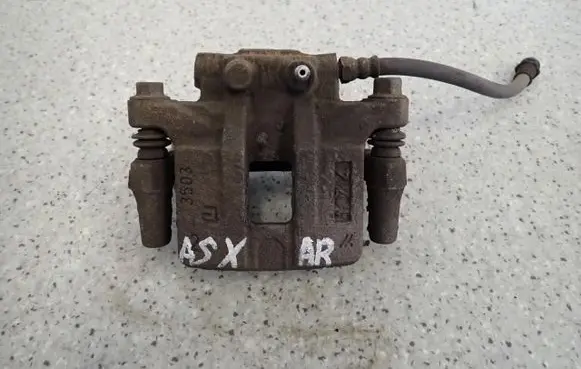 Mitsubishi ASX Front brake caliper 