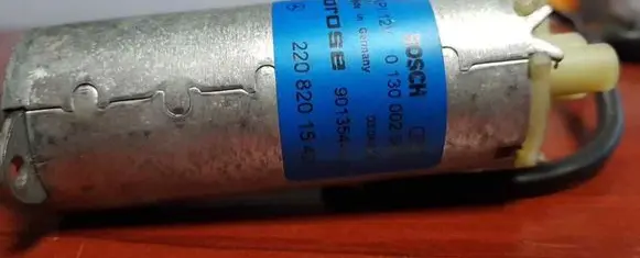 Mercedes-Benz E W210 Seat adjustment motor 2208201542