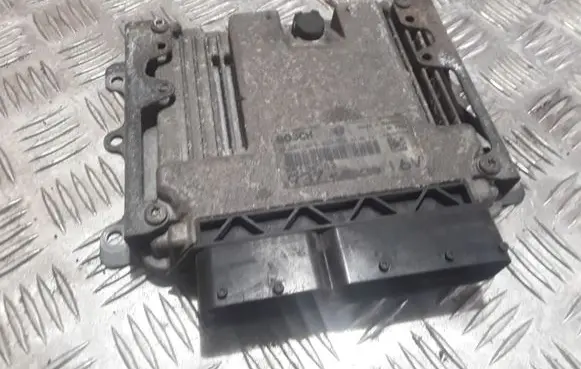 Alfa Romeo 147 Engine control unit/module 0281011429 55194363