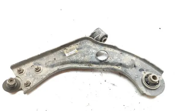 Peugeot 308 Front lower control arm/wishbone 7BAA200164702A