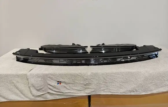 Porsche Taycan 9J1 Rear/tail lights set 9JA945095A 9JA945096A 9JA945082F