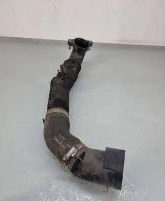 Intercooler hose/pipe