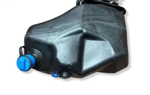 Jaguar F-Pace AdBlue liquid reservoir FPLA5J229AC HK835J228AG