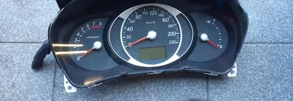 Hyundai Tucson JM Speedometer (instrument cluster)