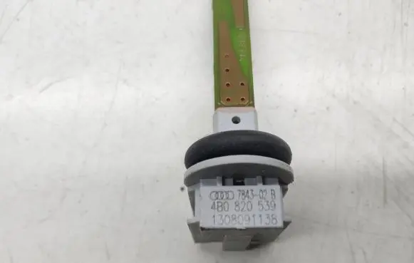 Volkswagen Tiguan Interior temperature sensor 4B0820539 1308091138