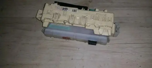 Mazda 323 F Fuse box set bc6ca 5e11a