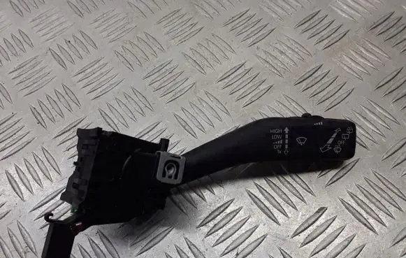 Volkswagen Golf V Wiper switch 1K0953519H