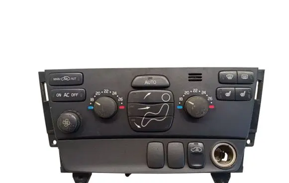 Volvo V70 Climate control unit 30746022 06W48E06 M4485100107
