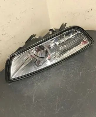 Ford Mondeo MK IV Front fog light