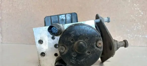 Mercedes-Benz A W168 ABS Pump 0265202461