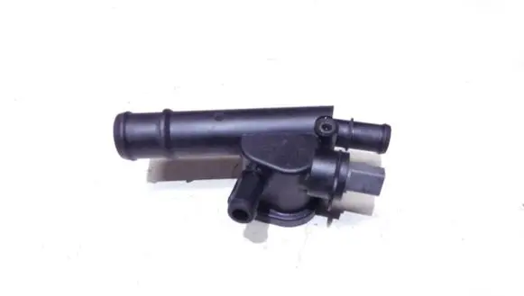Seat Altea Engine coolant pipe/hose 038121132D
