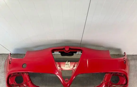 Alfa Romeo Giulietta Front bumper 50541741 Z1012