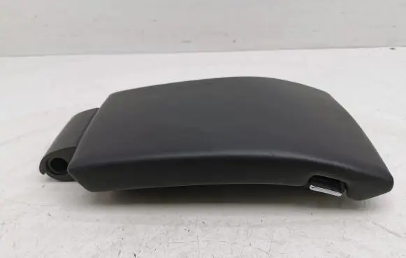 Volvo V70 Armrest