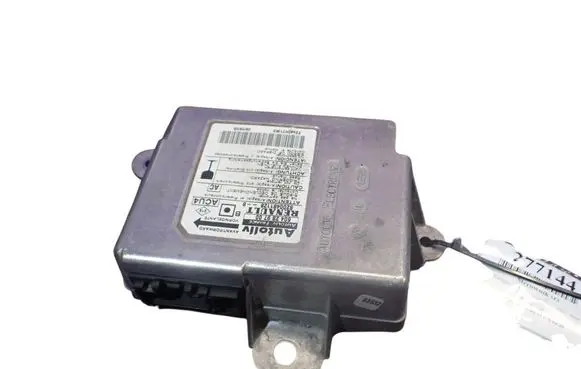 Renault Megane II Airbag control unit/module 