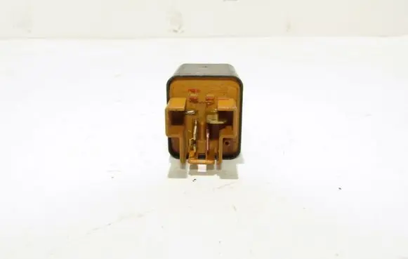 Mitsubishi Pajero Other relay md113566