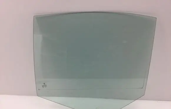 Rear door window glass